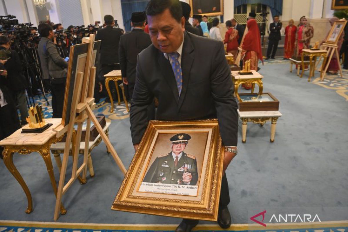 Zainal Abidin Syah, Pejuang Irian Barat Dianugerahi Pahlawan Nasional