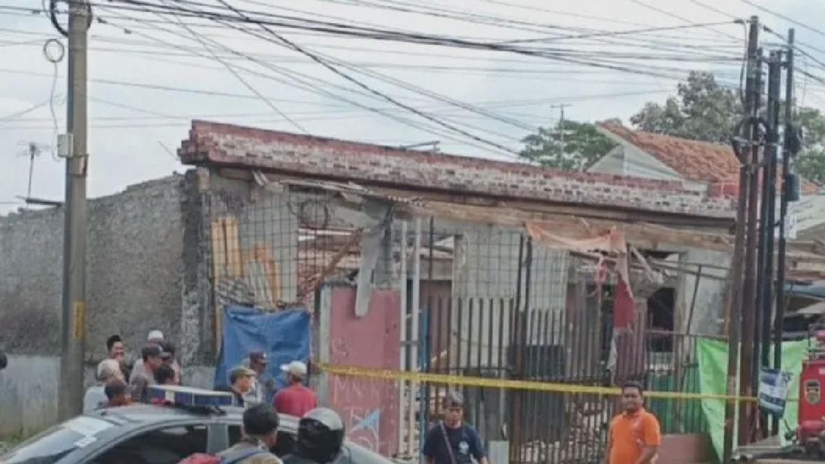 Ledakan Toko Bangunan di Purwakarta Lukai Tiga Warga Sekitar