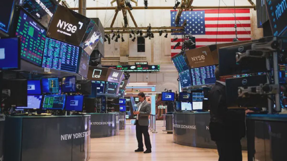 Wall Street Alami Reli Terbatas, IHSG Masih Fluktuatif di Pembukaan