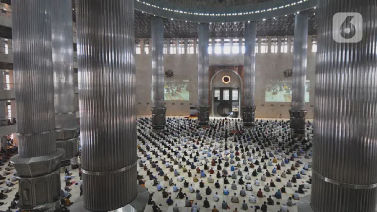 Jemaah Sholat Jumat Minggu Ketiga Ramadhan di Istiqlal Dibatasi
