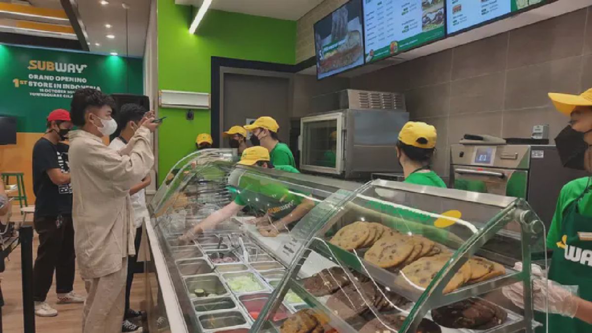 Subway Resmi Buka Gerai Pertama di Indonesia