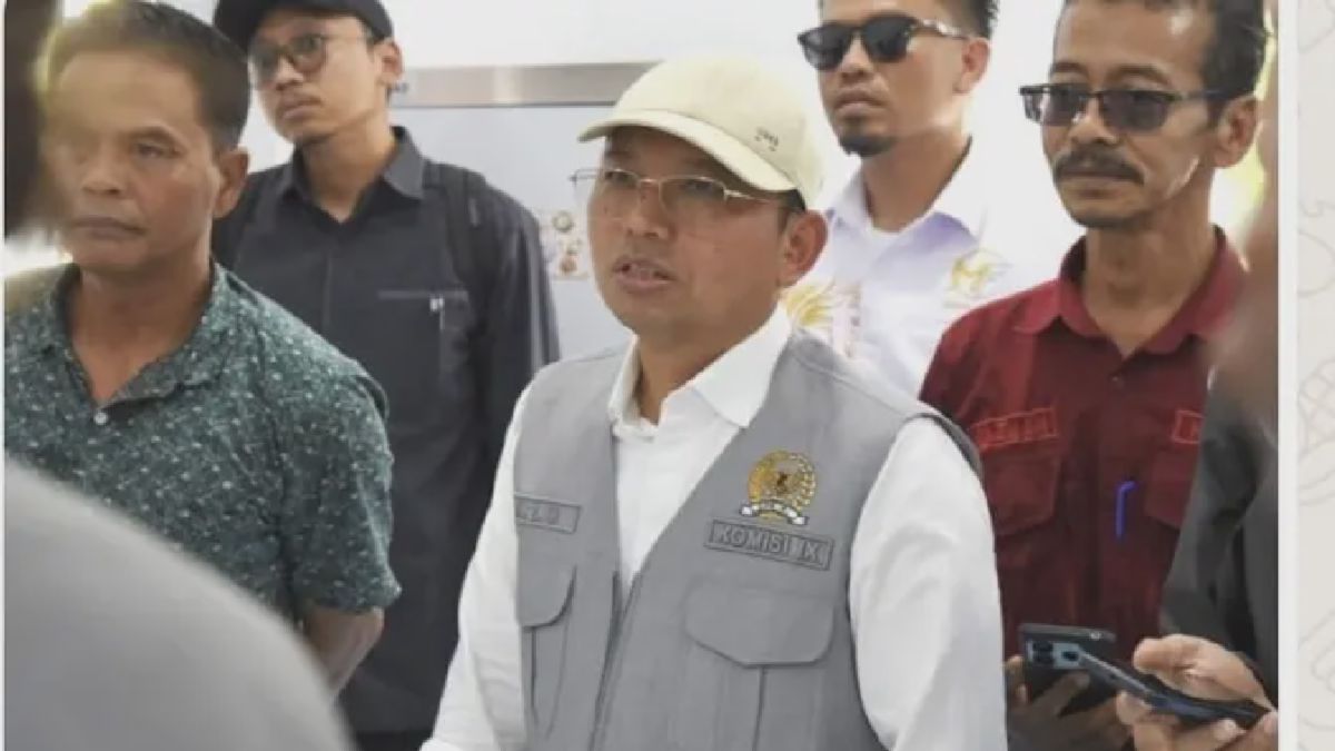Anggota DPR Zainul Munasichin Pantau Layanan BPJS Kesehatan di Karimun