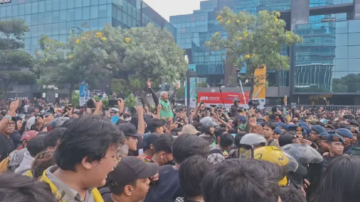Ribuan Mahasiswa Kepung Istana dan DPRD DIY, Tuntut Keadilan