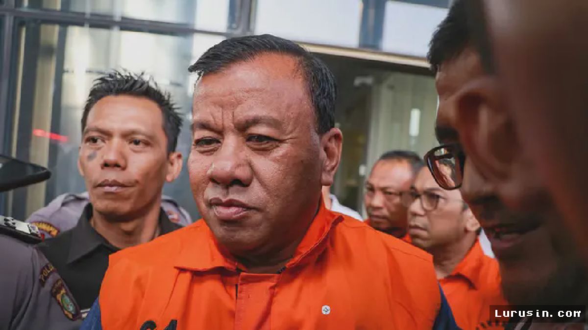 KPK Tahan Bupati Kuansing Suhardiman Amby dalam Kasus Suap Sekda