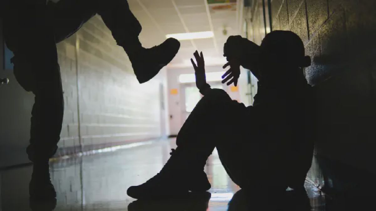 Pria Dijebloskan Penjara Usai Bully Teman Selama Sembilan Tahun
