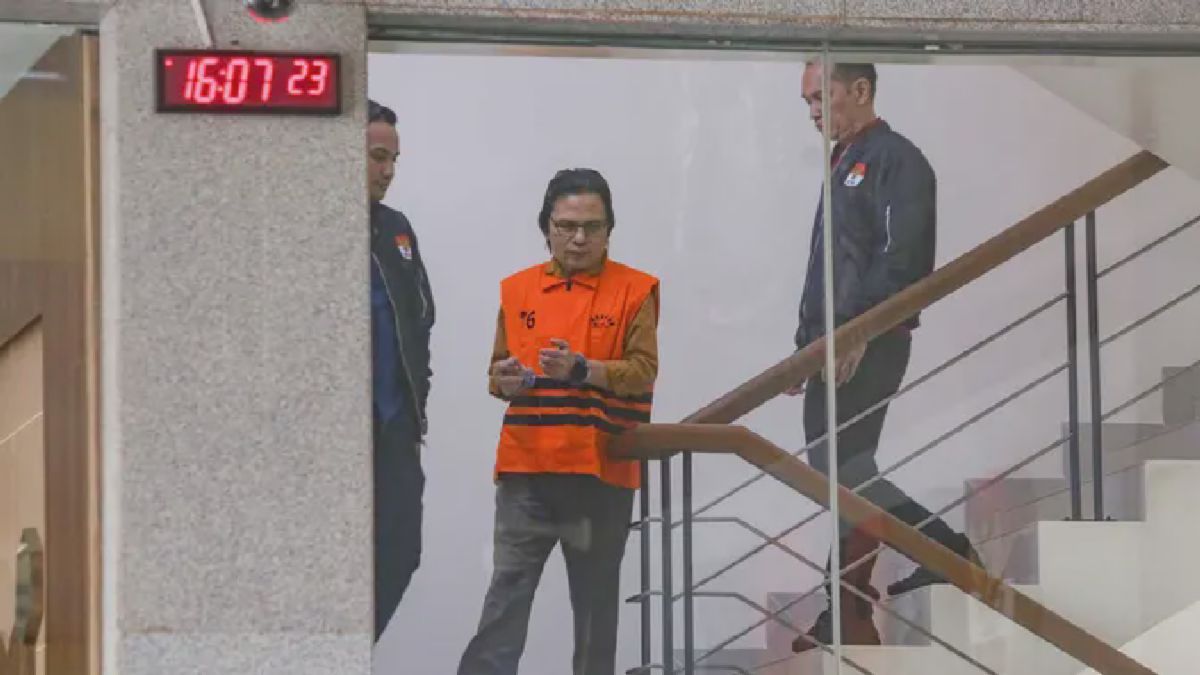 Jakarta — Ma’ruf Cahyono, Mantan Sekjen MPR, Ditahan KPK
