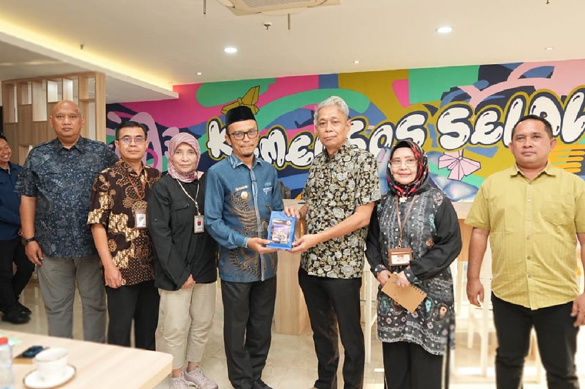 Wamensos Tekankan Aturan Tetap Berlaku dalam Percepatan Sekolah Rakyat