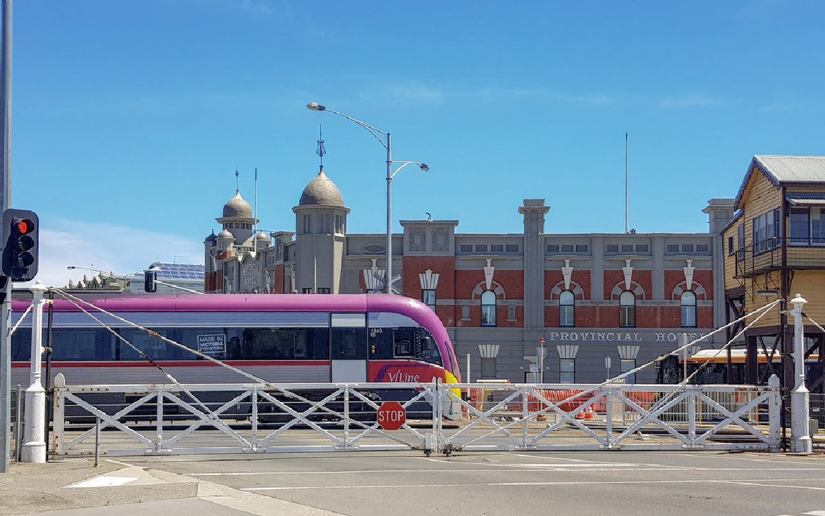 Gangguan Telstra Sebabkan Kereta Australia Berhenti Beroperasi