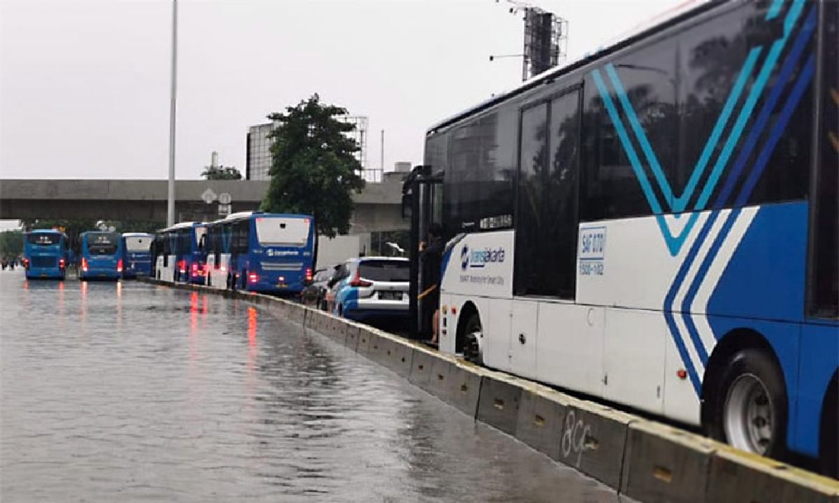 Evaluasi Tarif TransJakarta, 15 Kategori Tetap Bebas Biaya