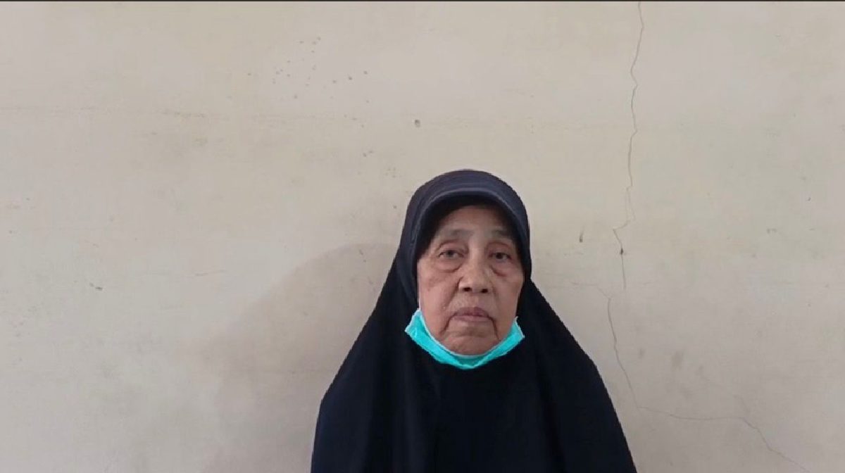 Kebakaran TPA Jatiwaringin Bangkitkan Trauma, Mak Saiyah Ingin Pindah