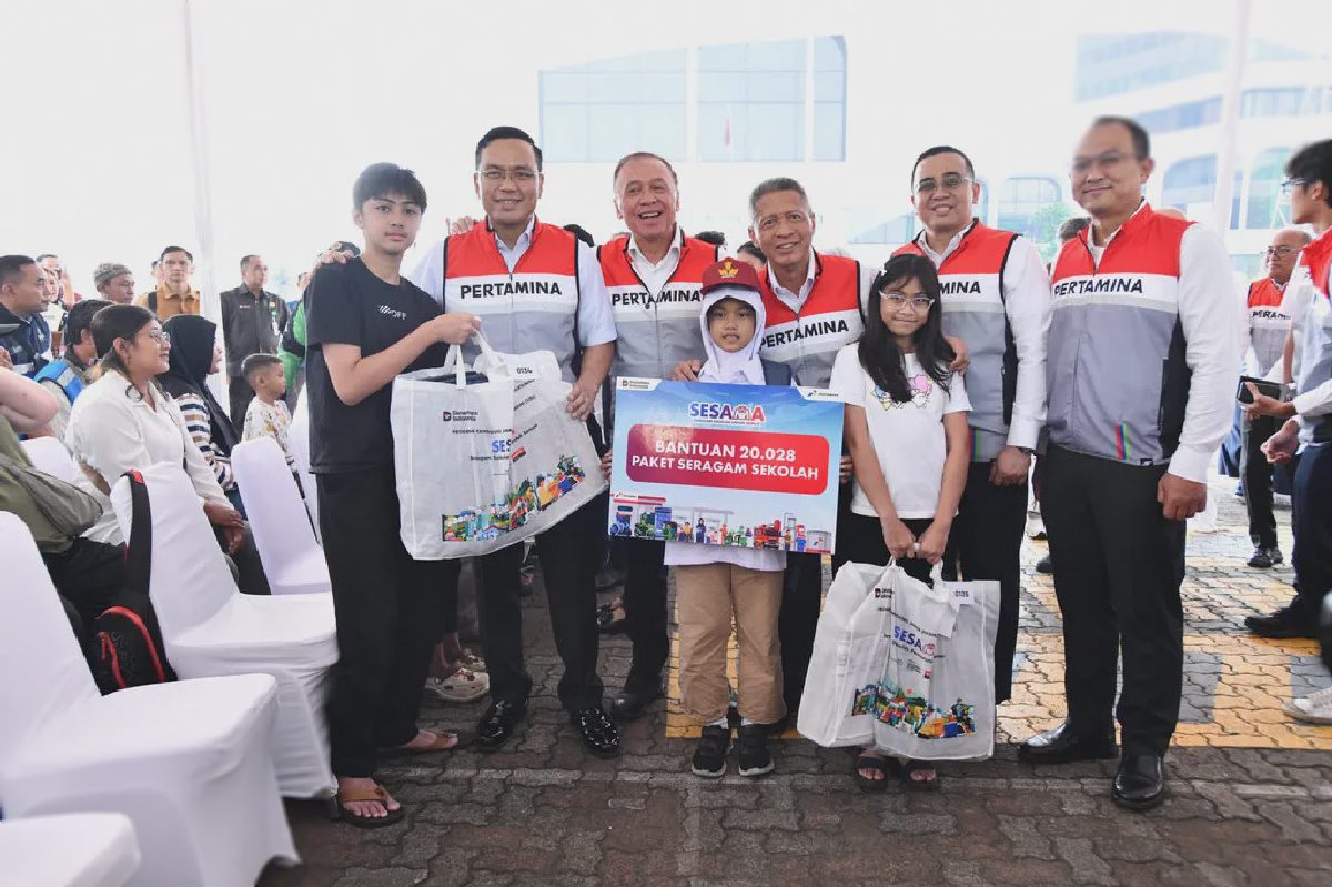 Pertamina Bagikan 20 Ribu Paket Sekolah untuk Siswa Prasejahtera