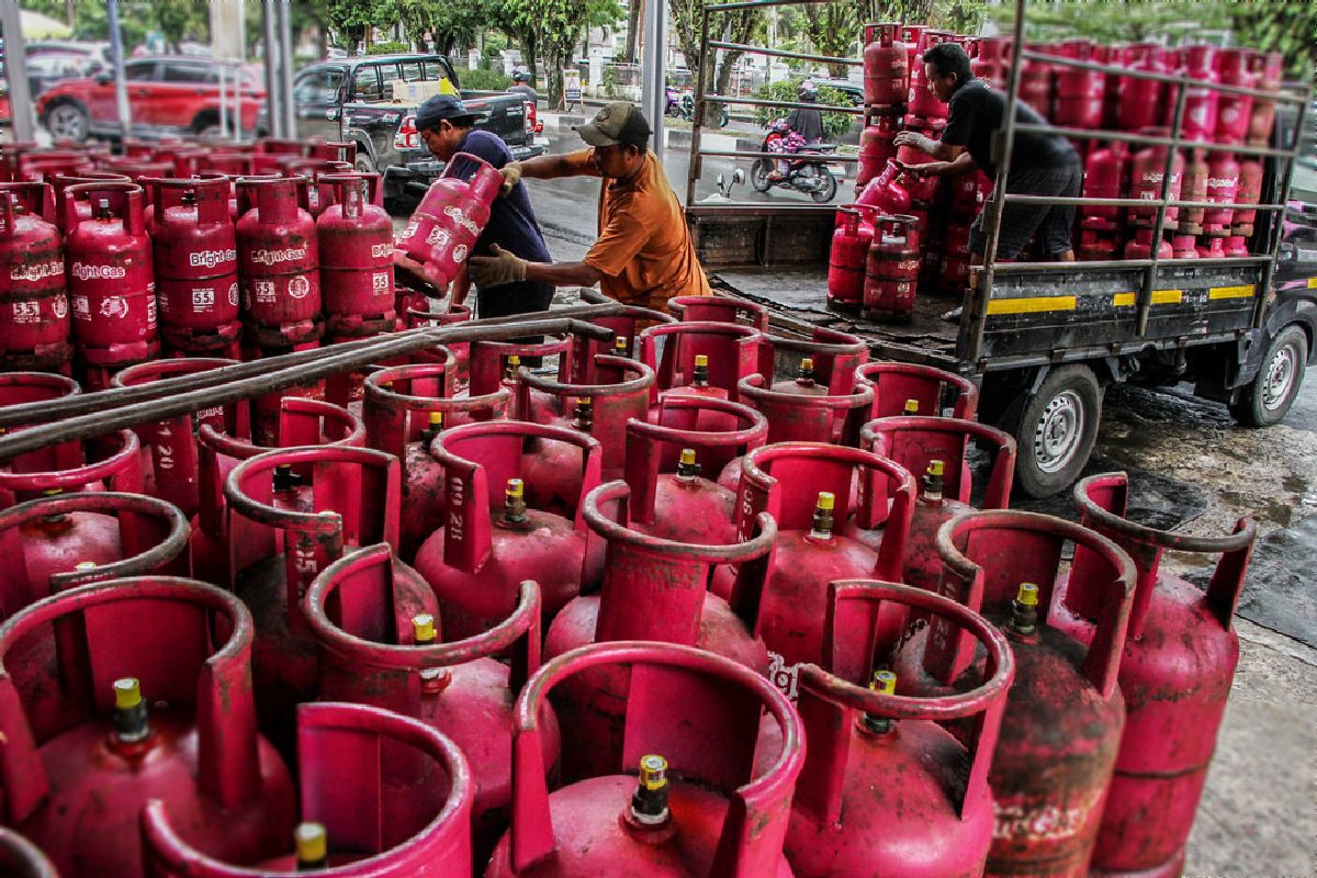 Mengurai Potensi Penghematan Subsidi melalui Bahan Bakar Gas