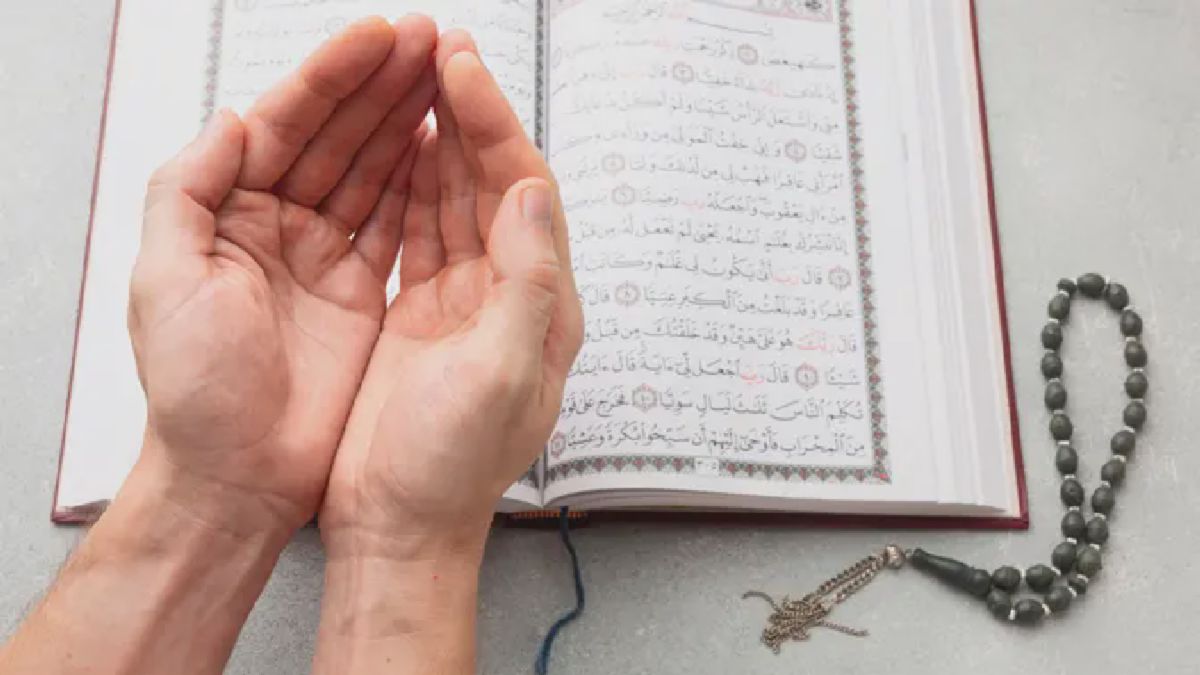 Meraih Pahala Ramadan Lewat Doa dan Baca Alquran
