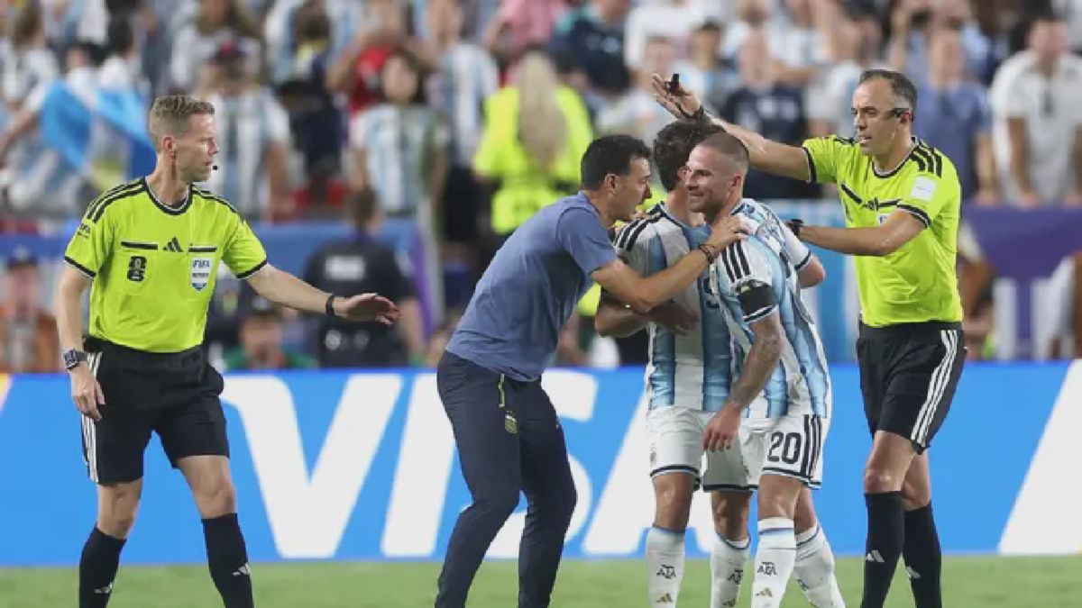 Julian Alvarez Cetak Dua Gol, Argentina Lumat Swiss di 8 Besar Piala Dunia 2026