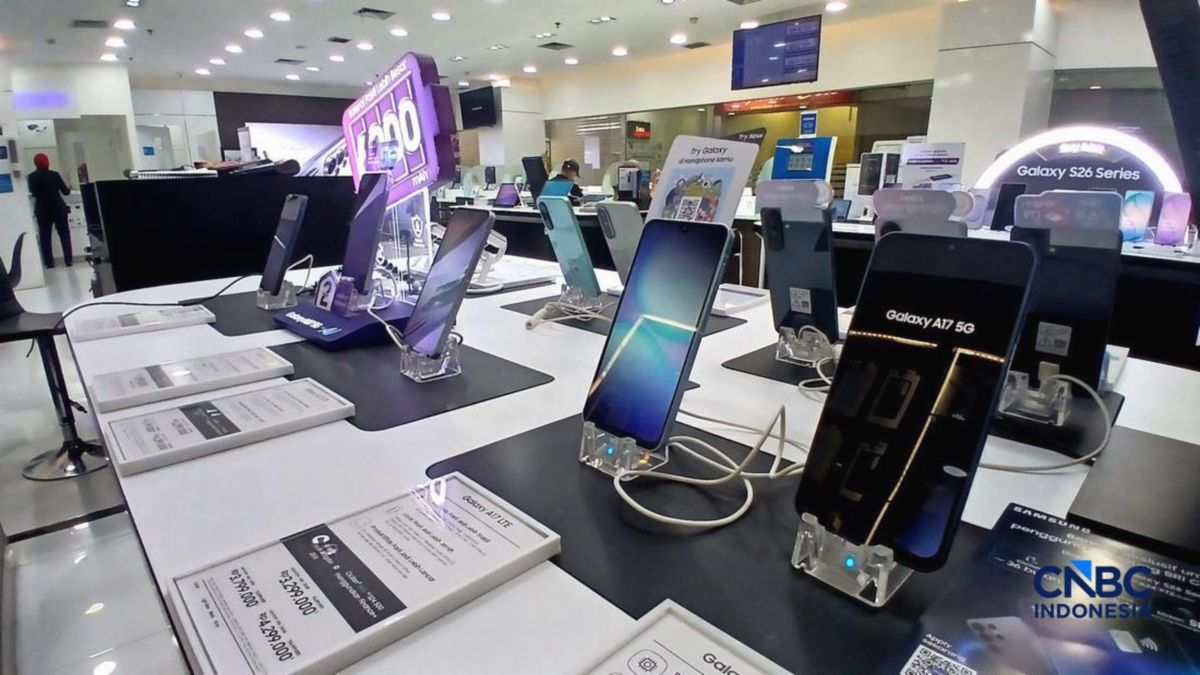 Kantong Konsumen Terjepit, HP Naik tapi Pajak Aplikasi Turun